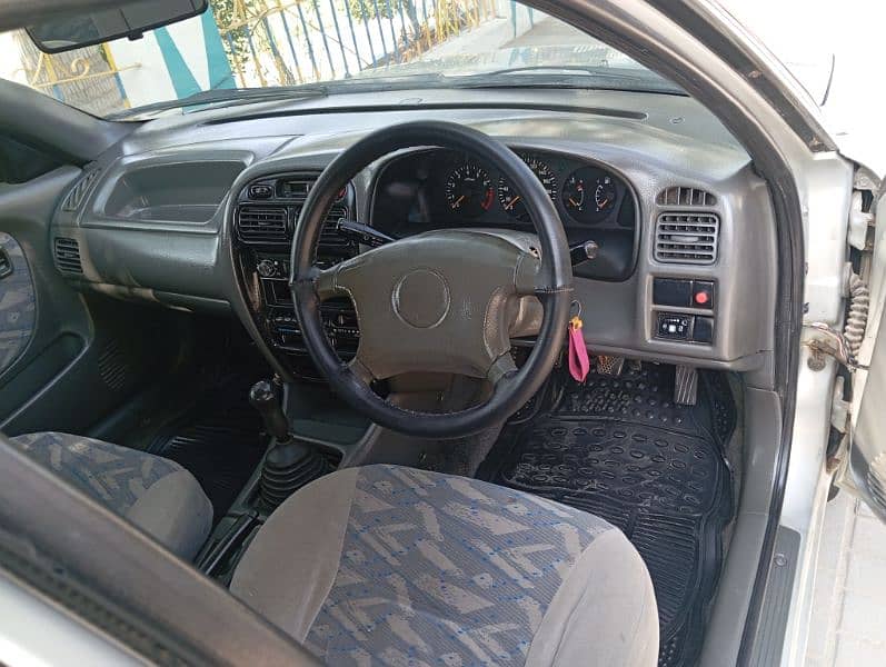 Suzuki Baleno 2005 5