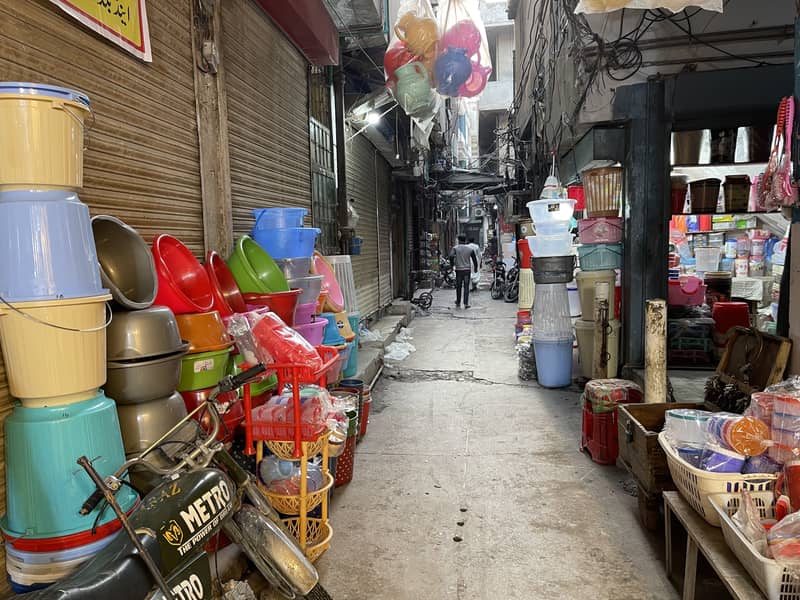 Shops For Rent In Ichra Bazar 4