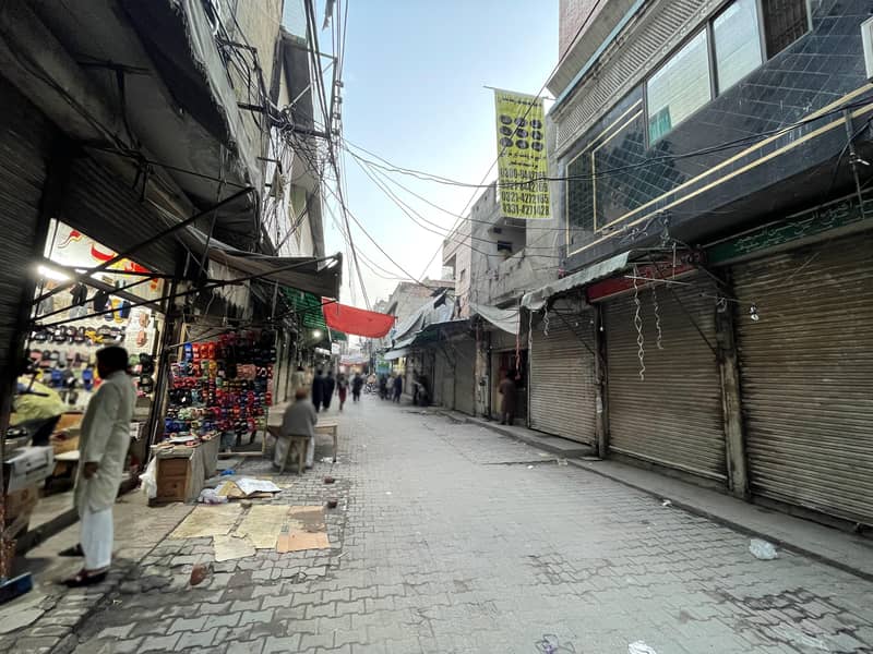 Shops For Sale In Ichra Bazar 1