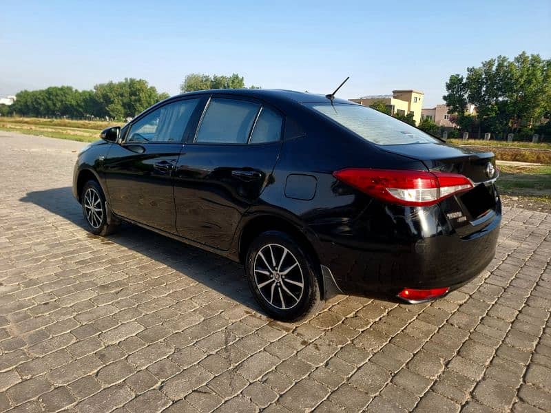 Toyota Yaris 1.3 CVT ATIV 2021 3