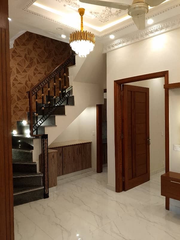 3 MARLA BRAND NEW LUXURY SPANISH ELEVATION DESIGN HOUSE AVAILABLE FOR SALE IN FORMANITES HOUSING SCHEME BLOCK -N LAHORE. 8