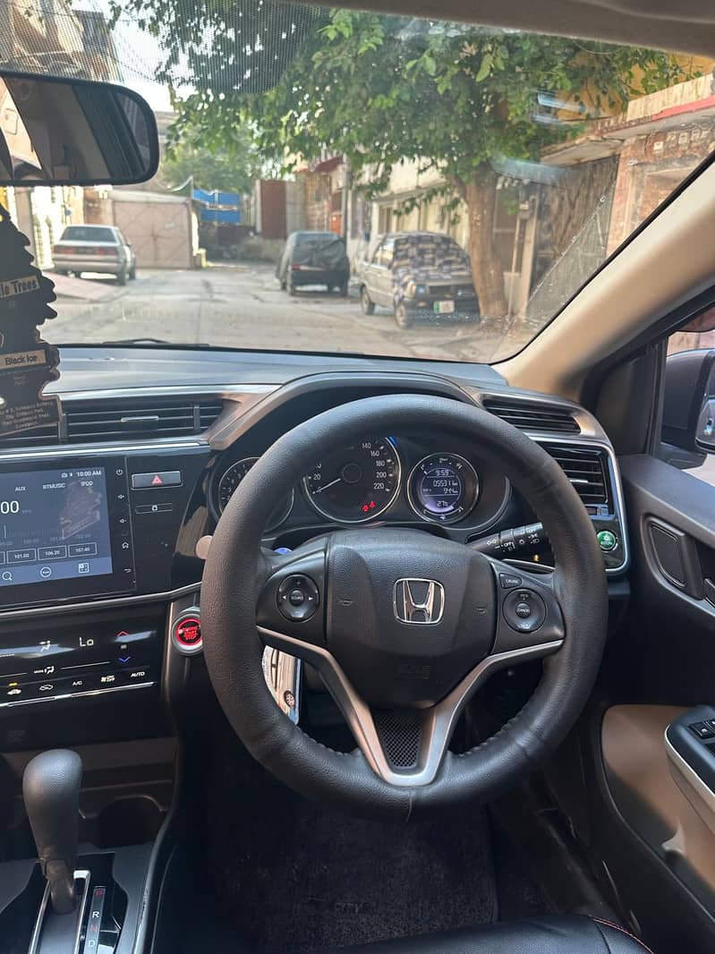 Honda City Aspire 2022 13