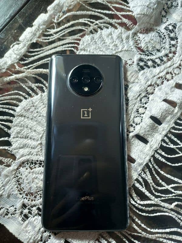 selling my OnePlus 7T 0