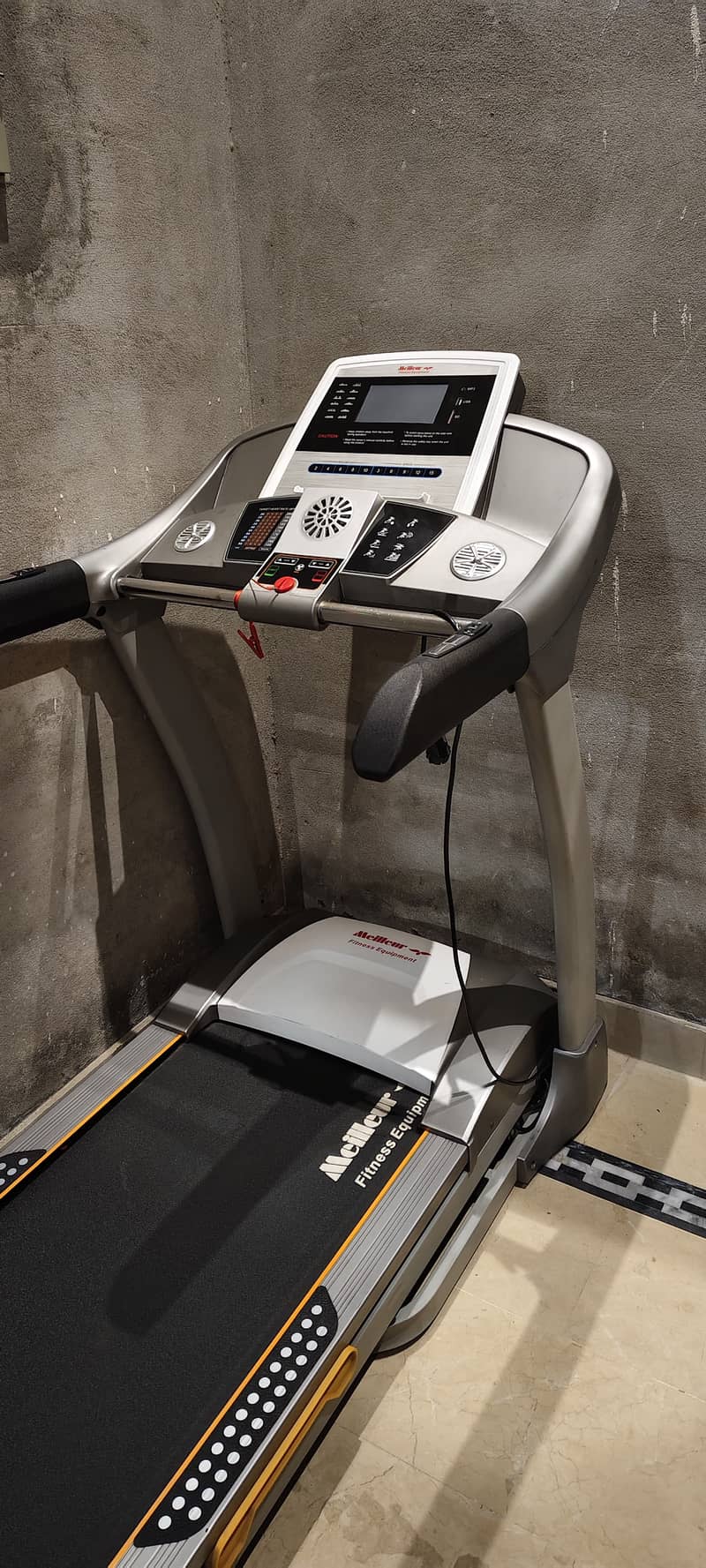 Treadmill for sale / running machine / electric treadmill 3