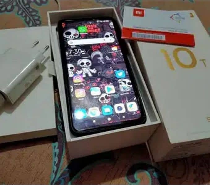 Xiaomi 10t 5g 8/128 fresh condition with box and charger 3