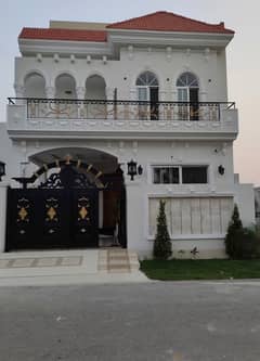 5 MARLA ELEVATION DESIGN MODERN HOUSE AVAILABLE FOR RENT IN DHA 9 TOWN BLOCK -C LAHORE. 0