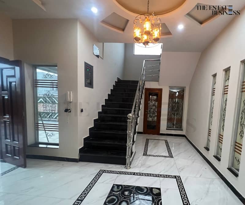 10 MARLA ELEVATION DESIGN MODERN HOUSE AVAILABLE FOR RENT IN FORMANITES HOUSING SCHEME BLOCK -A LAHORE. 3