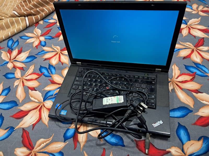 lenovo thinkpad  4/128 3