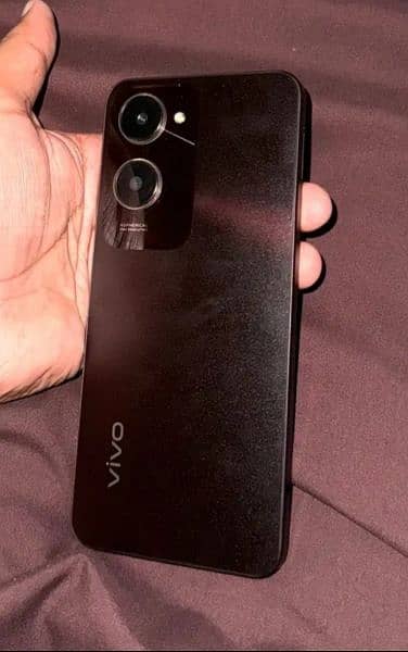 vivo y18 3