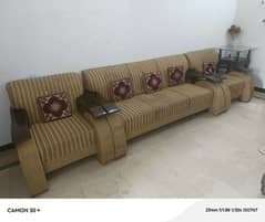 sofa n 3 tables