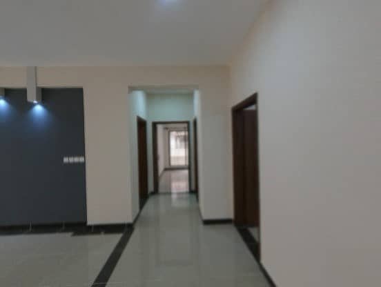 3300 Square Feet Flat In Stunning Askari 5 - Sector J Is Available For sale 3