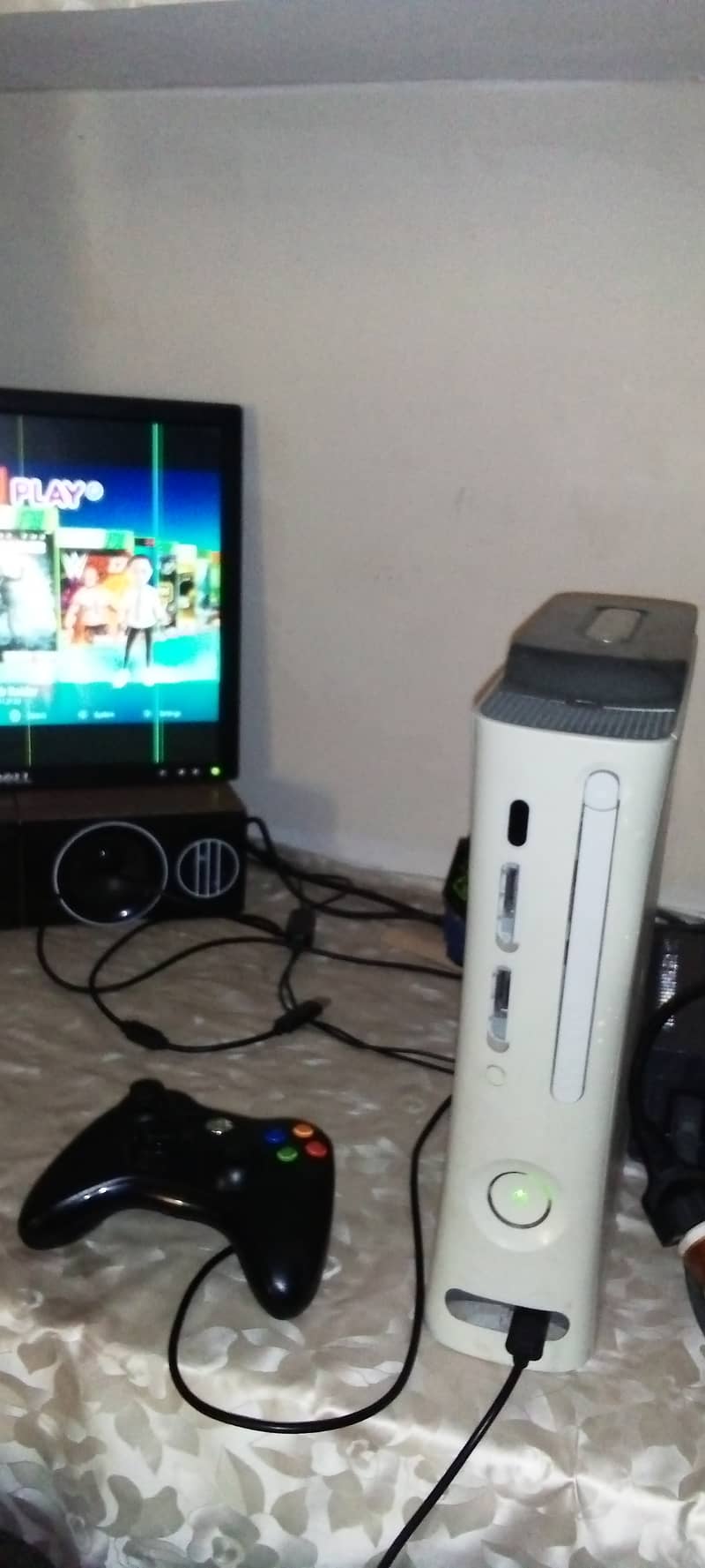 Xbox 360 excellent condition Jailbreak 40+ heavy Games installed. . . 13