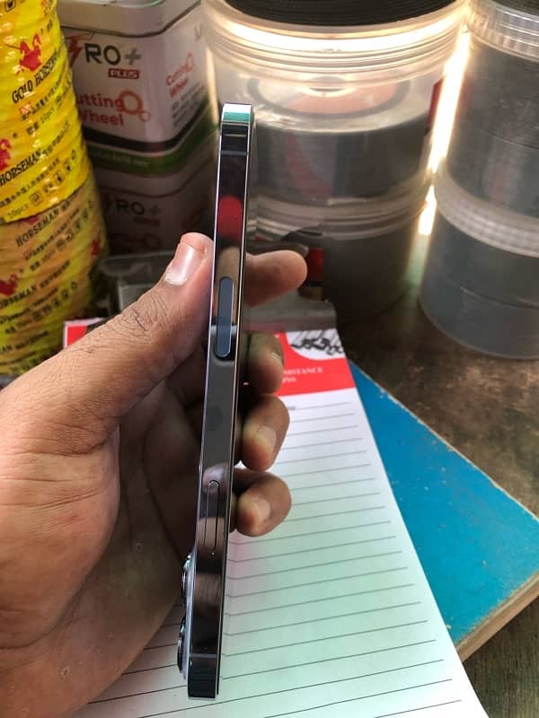 Apple Iphone 13 pro max 128gb PTA approved urgent sale 4