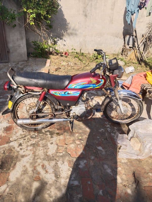 CD 70 Honda ha model 12 ha condition all ok ha 1