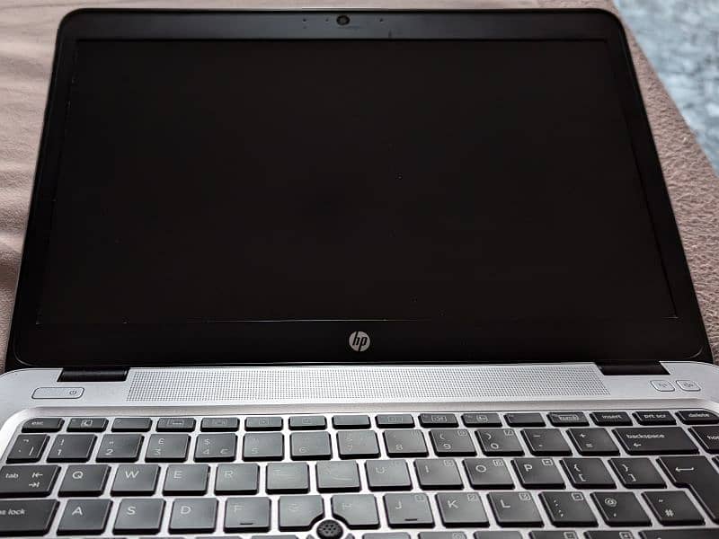 HP Elite Book 745 G4 1