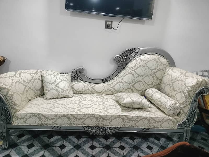 King Size Bed with Side Table , Dressing table, 2Room Chairs, Dewan 2