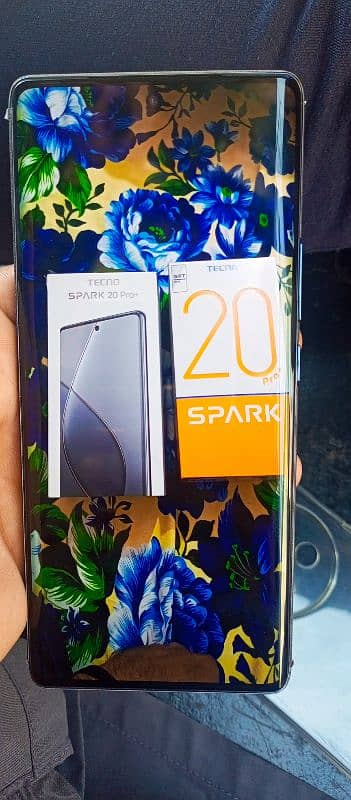 Tecno spark 20 pro+ 1