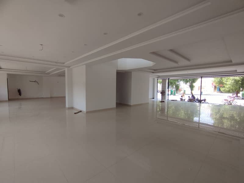 Prime 16 Marla Ground/First Floor Property Near Grand Mosque 10