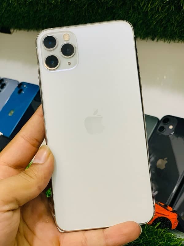 IPhone 11 Pro Max 2