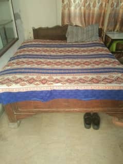 kikkar Bed is very good condition only place issue