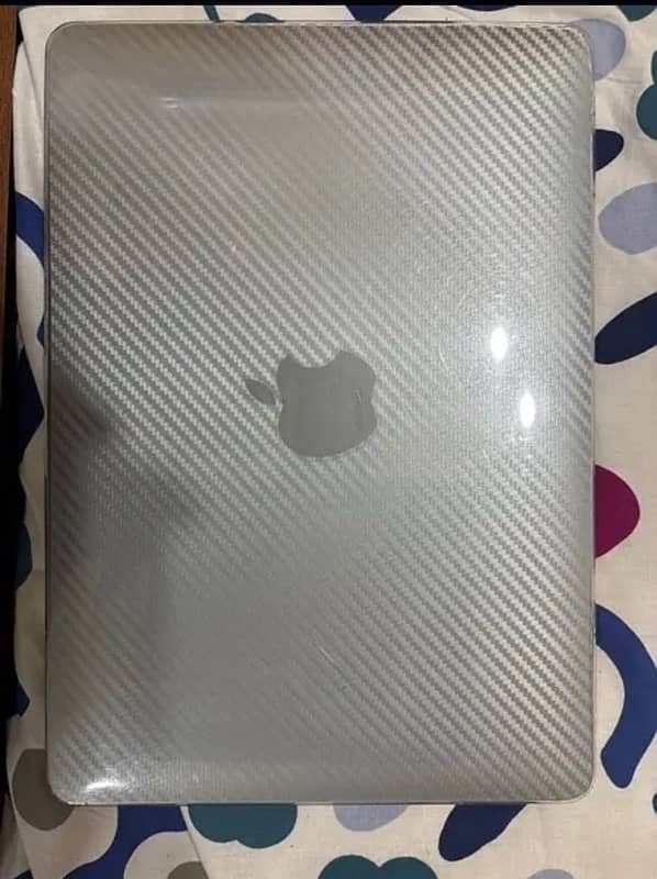 Macbook Air 2019 8/128 13 inch 5