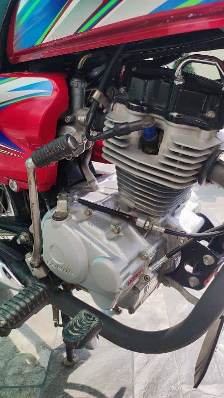 Honda 125 in good condition urgent full pack hai 5