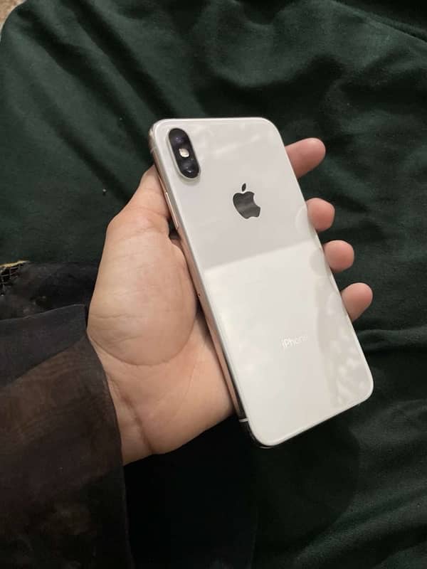 iphone xs 3