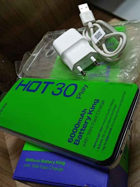 Infinix HoT 30 play 1