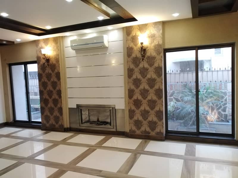 2 Kanal New Design Super Out House Prime Hot For Sale dha Phase1 13