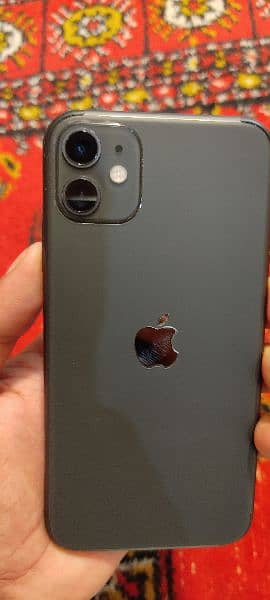 iPhone 11 non PTA 128 GB 4