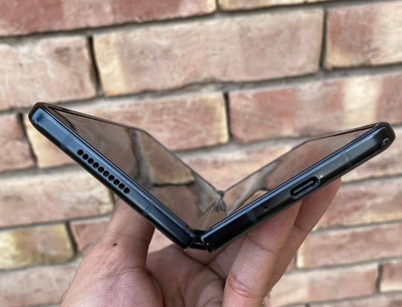 Samsung Galaxy Z Fold 3 5G 4