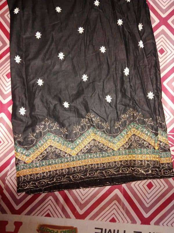 2pc lawn embroidered 3