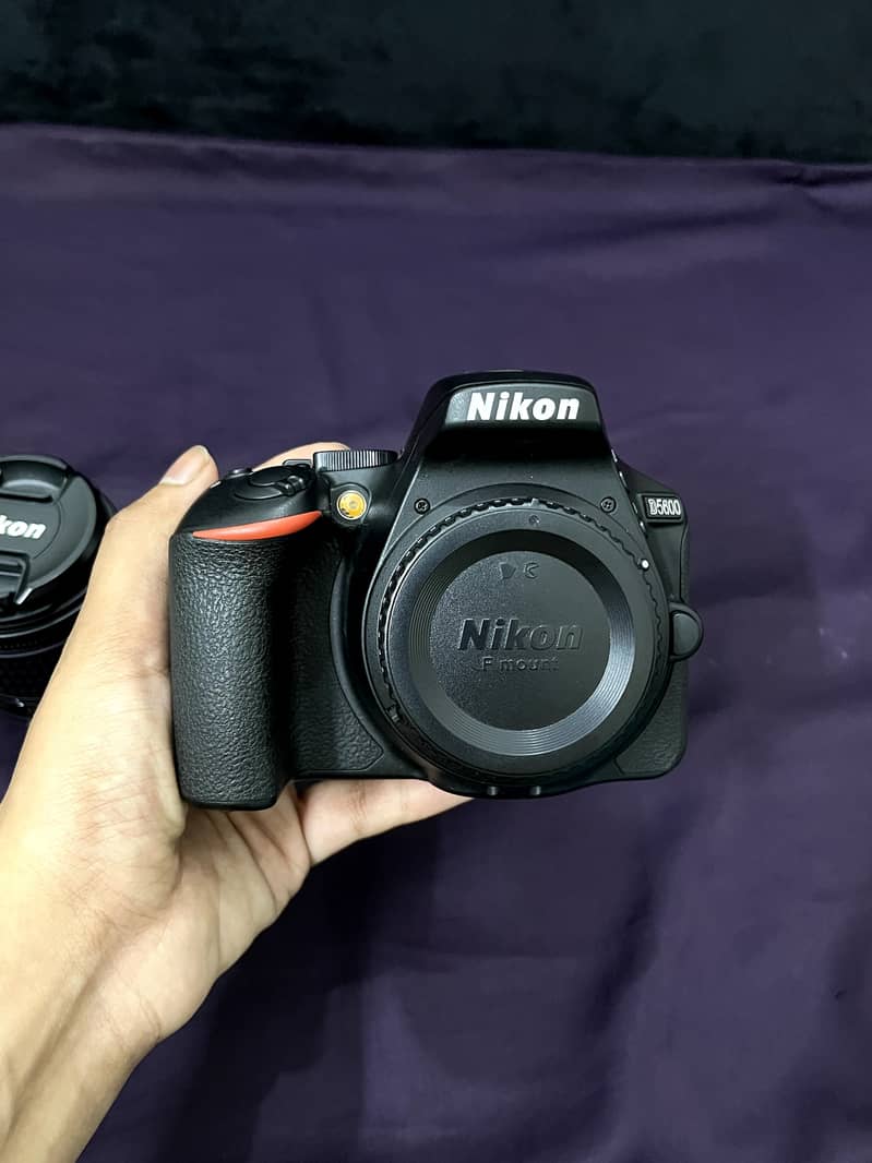 Nikon D5600 with 18-55mm Lens 1