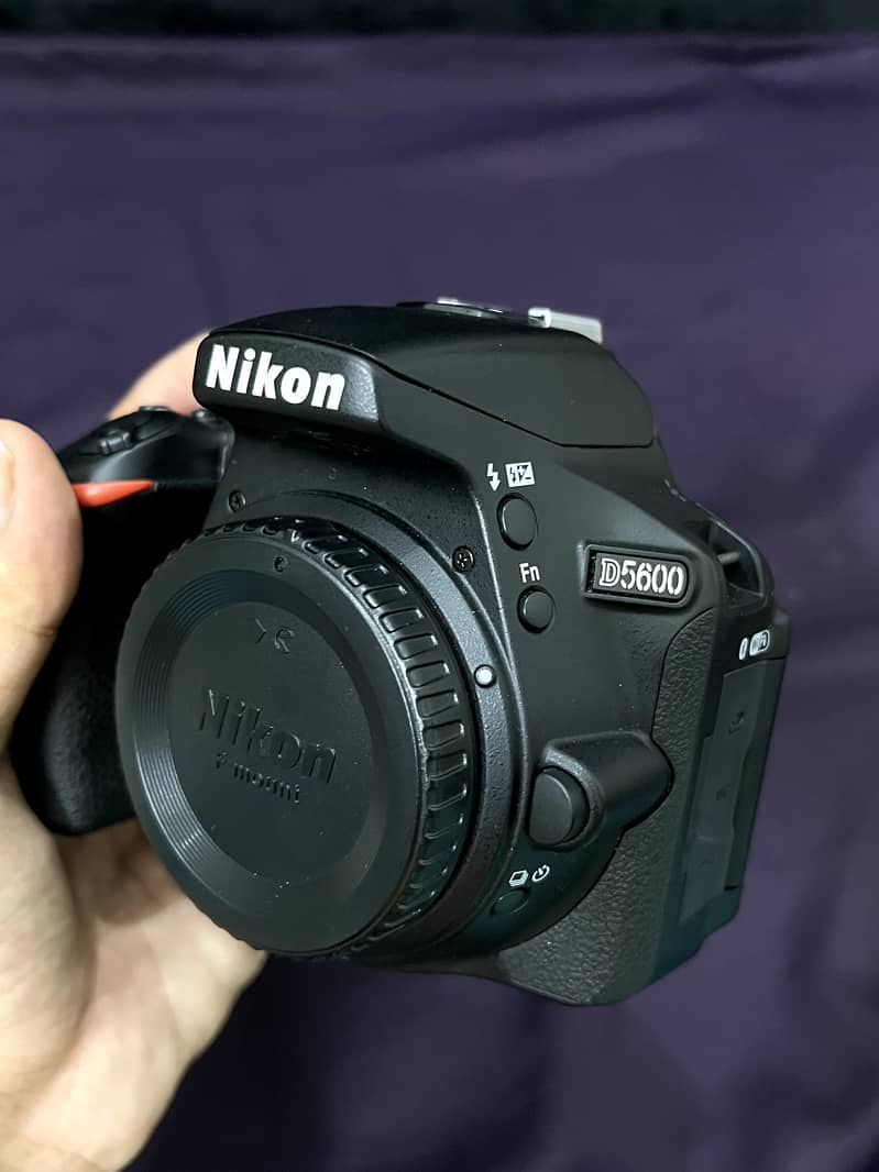 Nikon D5600 with 18-55mm Lens 2