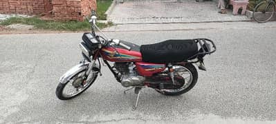 Honda 125 First owner complete documents