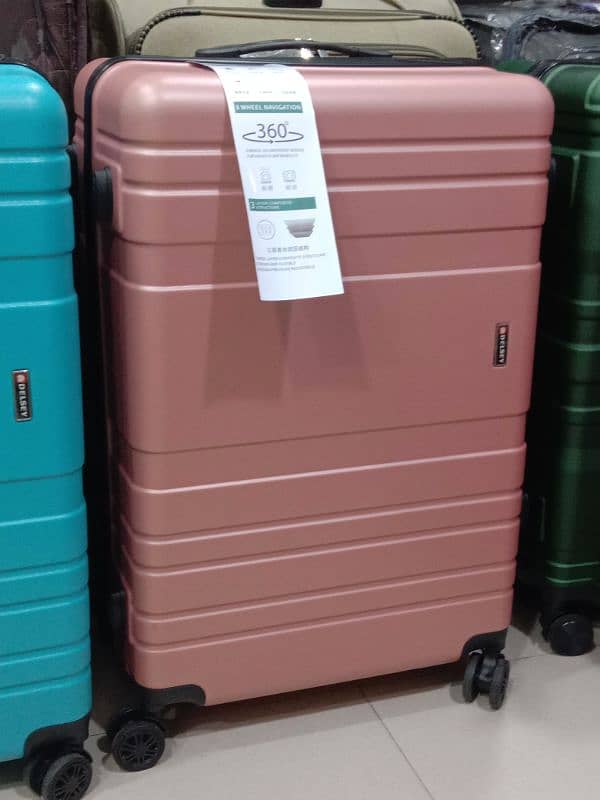 Luggage Bags Full  Set 3 Pises Available 1