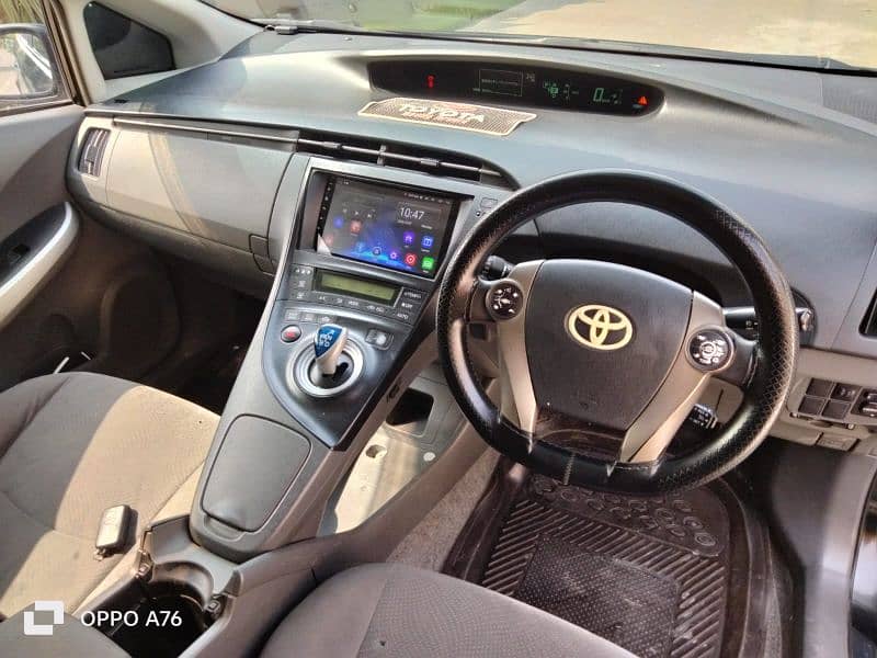 Toyota Prius 2011/15 3