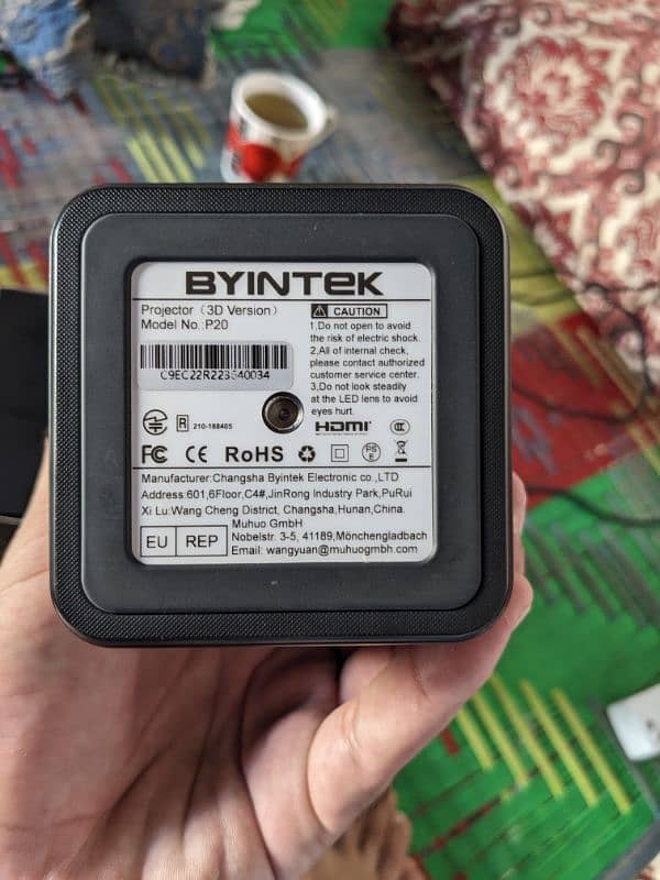 projector byintek p20 8