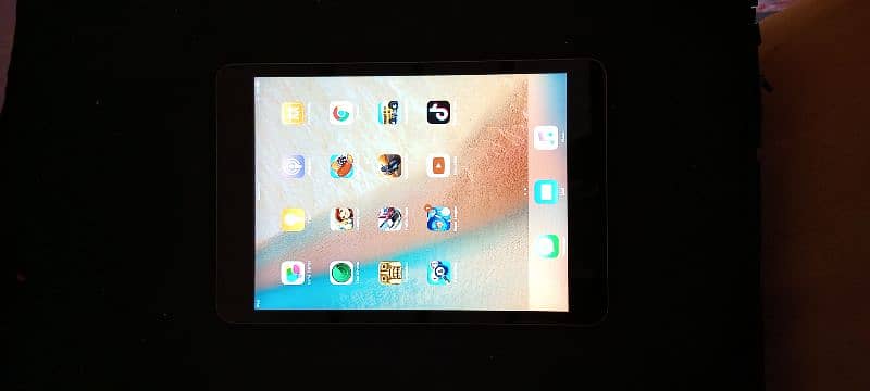 Apple iPAD MiNi 2 5