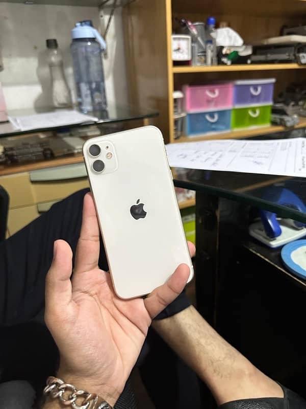 iPhone 11 Dual Sim PTA approved 128gb 0