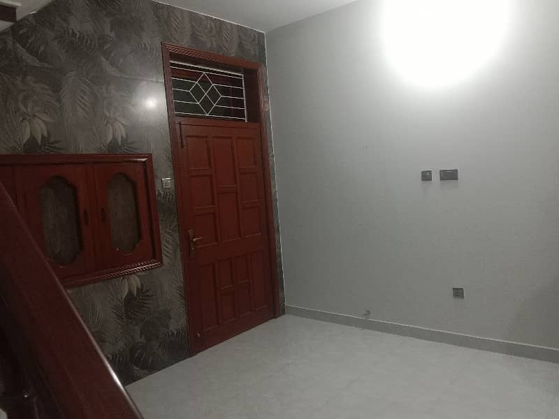 10 Marla Beautiful House Available For Rent Phase 3 Z Block 13