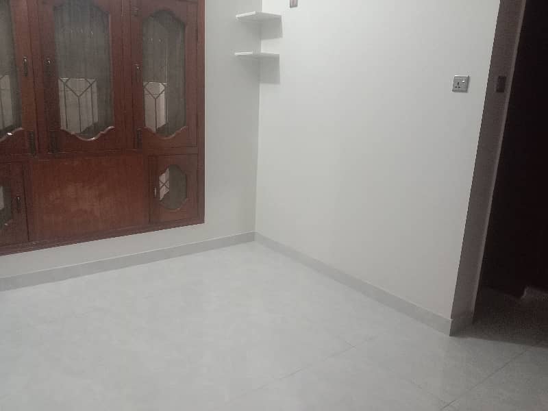 10 Marla Beautiful House Available For Rent Phase 3 Z Block 16