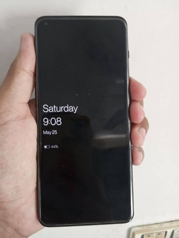 one plus 10 pro non PTA 8/128 2