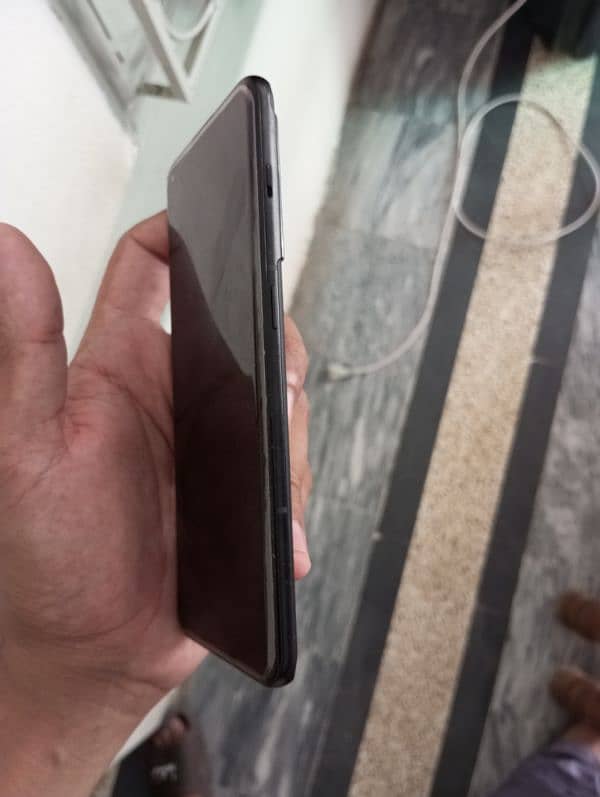 one plus 10 pro non PTA 8/128 4