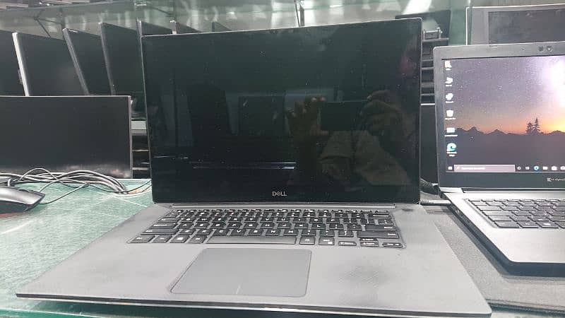 Dell precision 5540 4k touch screen 1