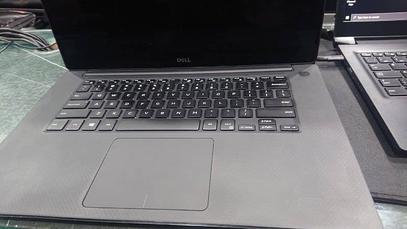 Dell precision 5540 4k touch screen 2