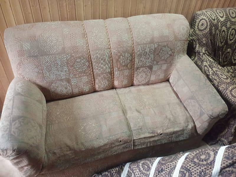 sitting sofa used 1