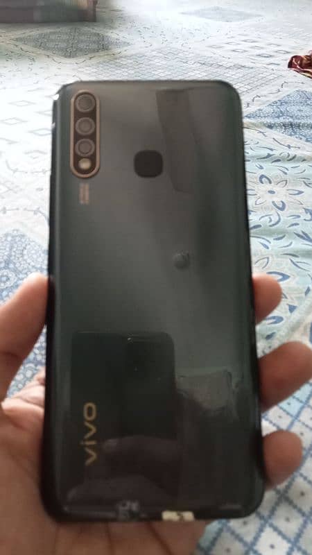 VIVO Y19 1