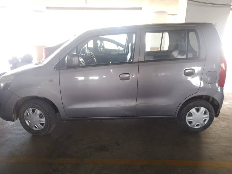 Suzuki Wagon R 2017 1