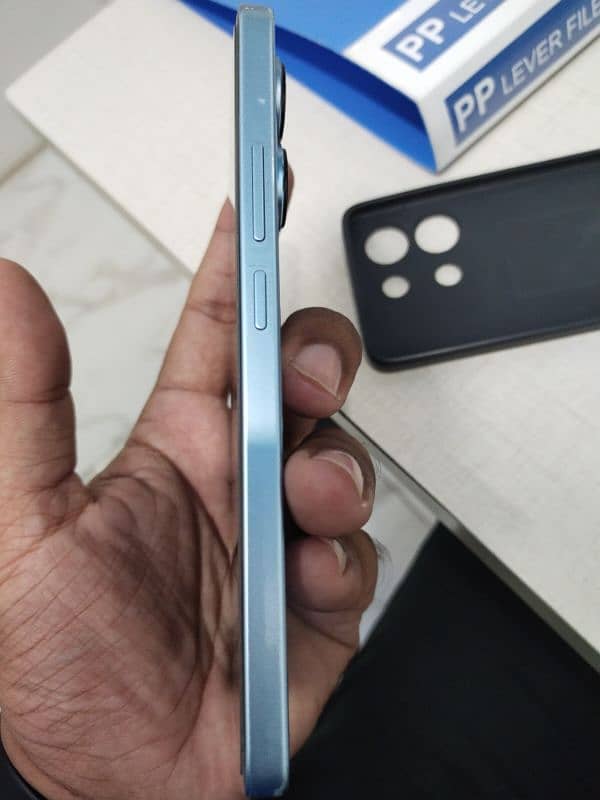 Xiaomi Redmi Note 13 3